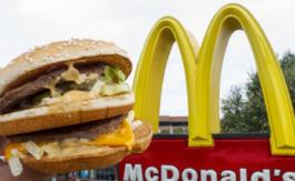 Un maire s’in­surge contre les affiches publi­ci­taires de McDonald’s