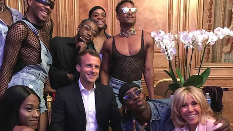 Emmanuel Macron fait la fête avec le LGBT