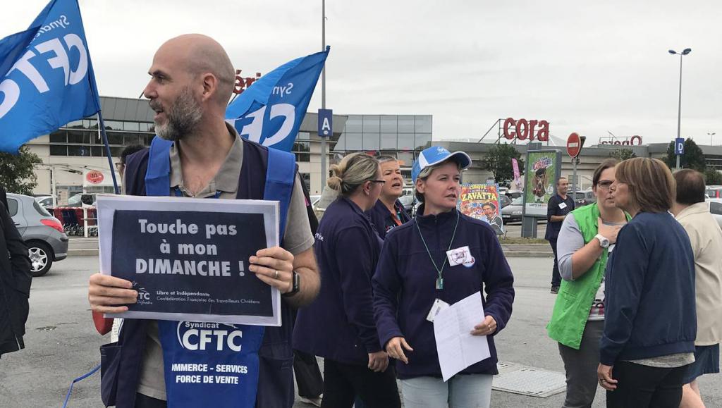 Contestation contre le travail le dimanche