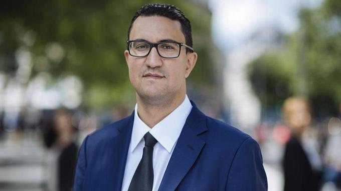 Le député LRM violent membre d'une commission sur la violence de l'esteme droite