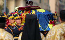 Vive émotion aux obsèques de Michel Ier, ex-roi de Roumanie