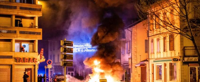Violences en marge du France-Maroc : le lourd strabisme de la gauche