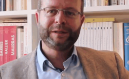 Vidéo : Sté­phane Blan­chon­net pré­sente son  “Petit dic­tion­naire maurrassien”
