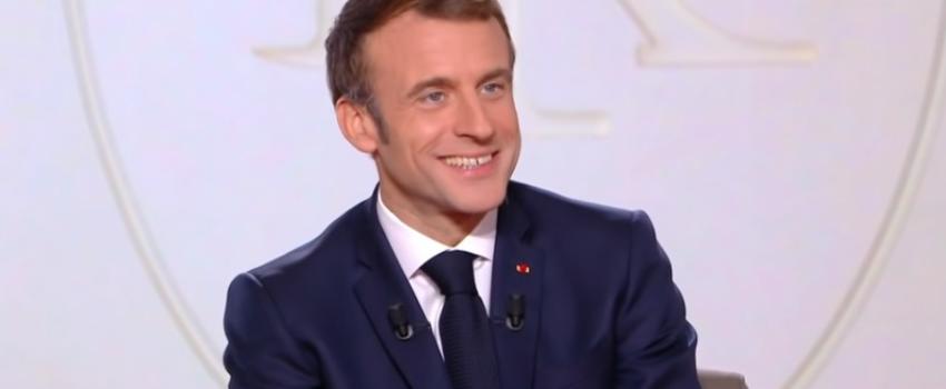 Emmanuel Macron est enfin candidat
