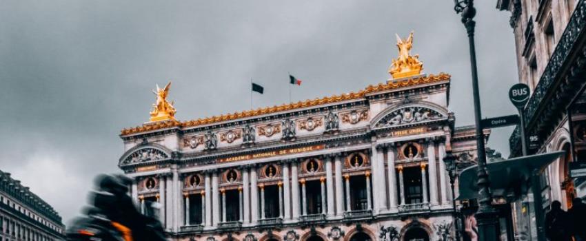 Scandale de l’Opera de Paris : la gauche décomplexée